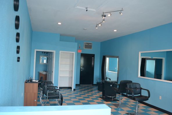 2394 Interstate 30 W, Greenville, TX 75402